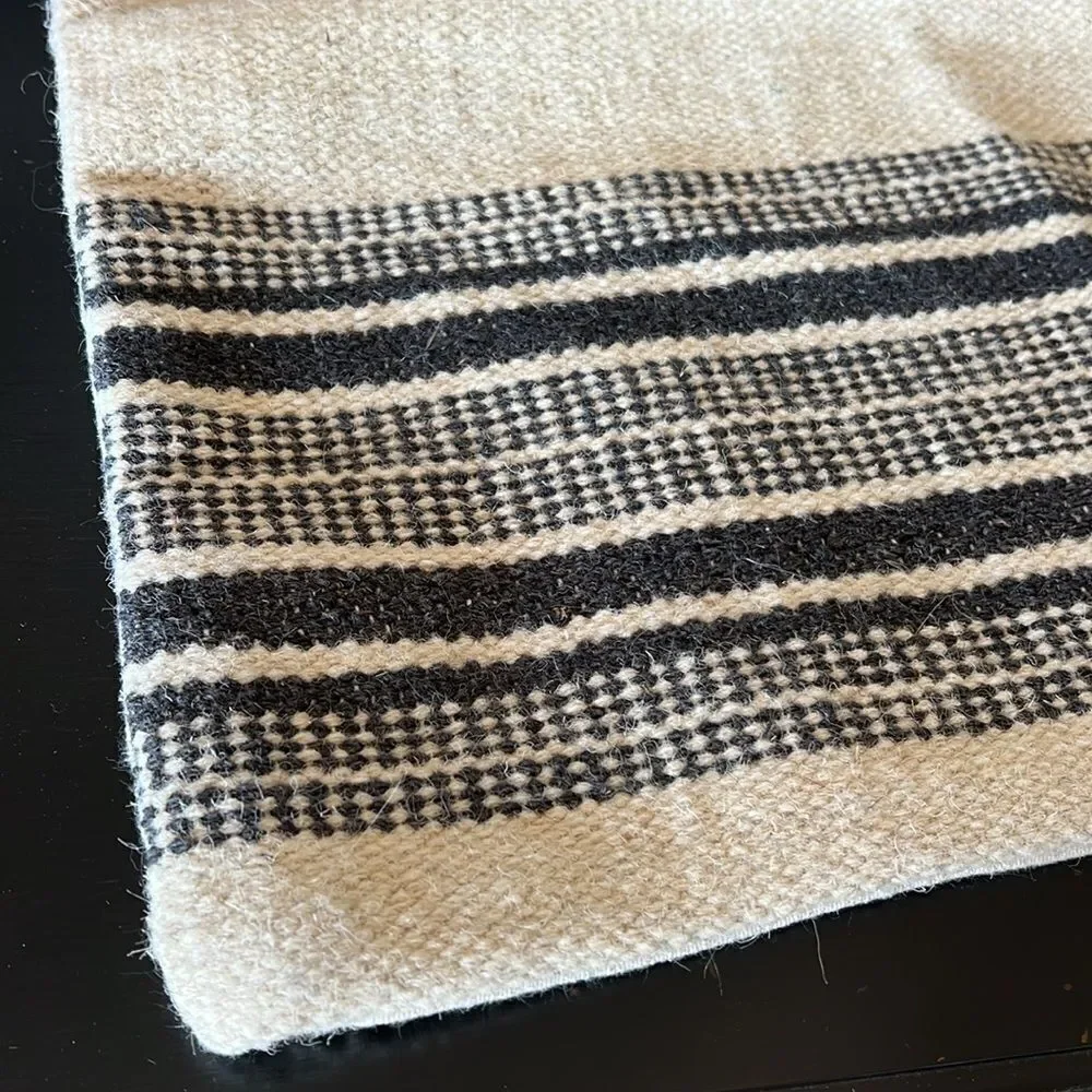 Cream / Smokey Blue Pillow Cover